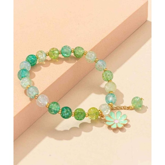 Green 8mm Flower Bracelet - Picture 1 of 4
